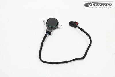 2021-2023 BUICK ENVISION WINDSHIELD RAIN HUMIDITY TEMPERATURE SENSOR & CABLE OEM - Image 1 of 4
