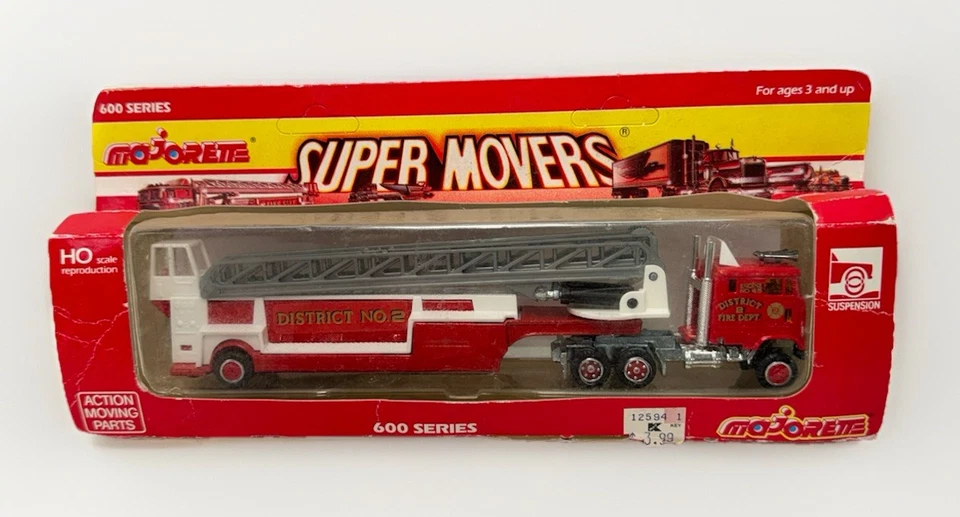 Majorette Super Movers - Magic Circus Semi Truck/Tractor & Trailer - HO Scale