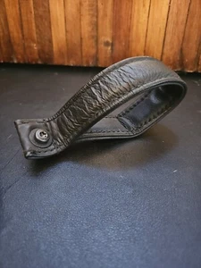 97-06 Jaguar XK8 XKR X100 Trunk Lid Pull Close Assist Leather Strap Loop (1G) - Picture 1 of 4