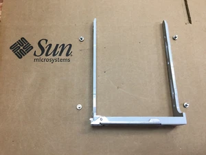 SUN 330-2240 =540-6562 disk BRACKET ,4xScrews, Ultra systems, 330-2238-WHITE - Picture 1 of 11