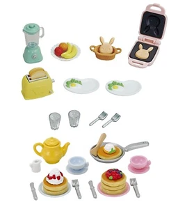 Two Sylvanian Families Sets - Food Theme -  Breakfast and Pancake Sets - Picture 1 of 10