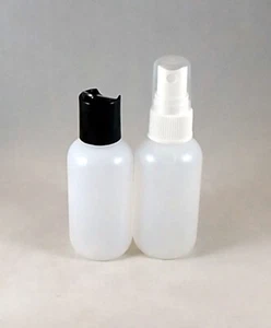 Botellas de plástico redondas naturales de HDPE 2 oz de Boston con bomba de tratamiento/pulverizador o tapa - Imagen 1 de 18