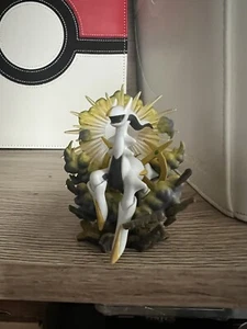 Pokemon Arceus V Collection Box Figure Brand New Pokémon - Bild 1 von 3