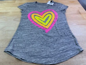 New Girl’s Justice T-Shirt with 3 💜Hearts says Love,Love,Love* - Picture 1 of 20