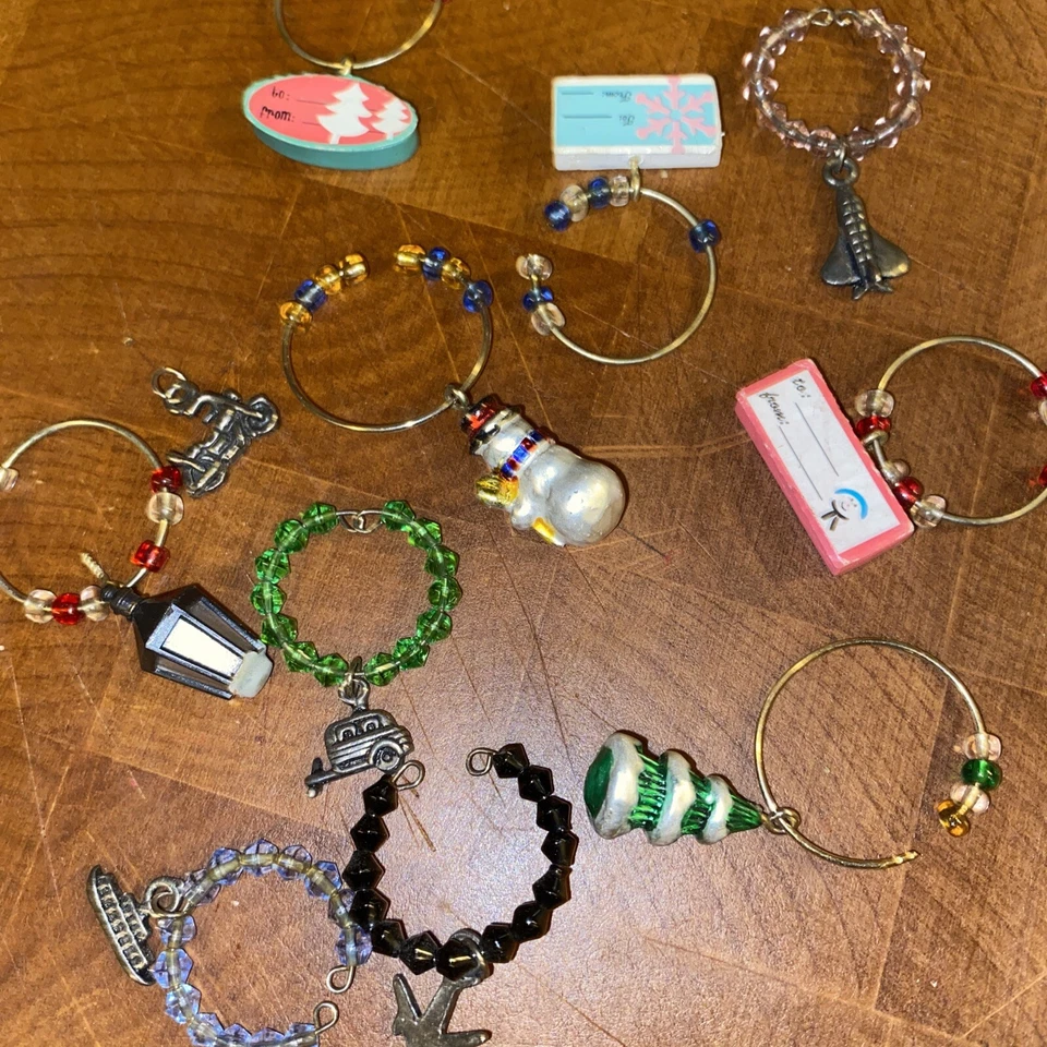 610 DIJES IDENTIFICADORES DE VIDRIO DE VINO Personaje Joyado con Cuentas Foto 1 de 4