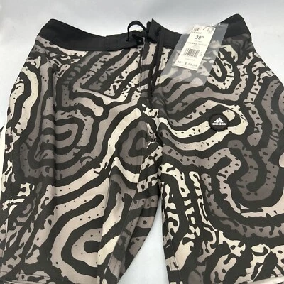 Pantalones Cortos Adidas Longitud Clásica Color Maze Tech Hombres 30 HC8523 Negro Gris Foto 1 de 4