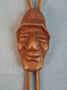 Vintage Country Western Hand Carved Wood Jolly Man Sailor Bolo Tie Signed LHZ - Picture 1 of 11