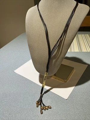 Collar UNO De 50 MULTI CUERDAS Cuero CORD CHAPADO EN ORO 28" / COLGANTE 6.2" Foto 1 de 4