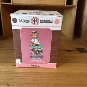 1990 Enesco Treasury Ornaments Baskin Robbins "You Malt My Heart" - Bild 1 von 13