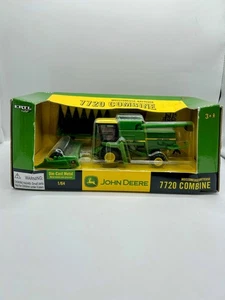 ERTL Britains 1:64 John Deere 7720 Combine stock# 15624 (Out of Production) - Picture 1 of 3