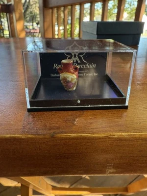 Florero de porcelana alemán Reutter para casa de muñecas muebles miniatura escala 1:12 Foto 1 de 4