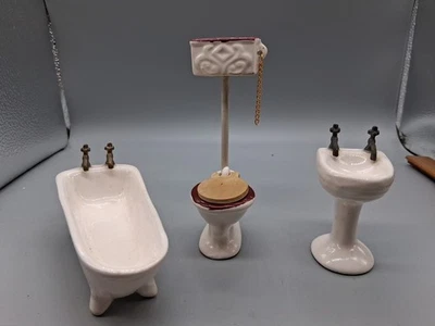 Dollhouse Bathroom Set White Ceramic Tub Toilet Sink 1:12 Scale Miniature - Image 1 of 4