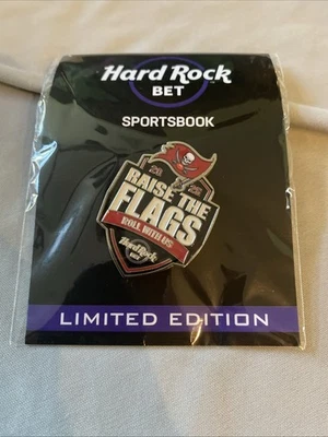 Broche de colecionador TAMPA BAY BUCCANEERS LEVANTA AS BANDEIRAS -Hard Rock Bet - Imagem 1 de 2
