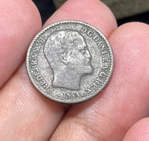 1854 Denmark 4 Skilling Coin - Picture 1 of 4