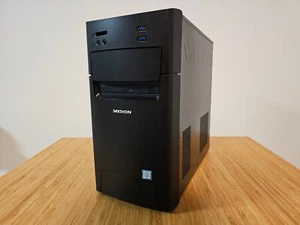 medion akoya P5330 i5/8GB Ram /128 GB SSD+2000GB HDD Als nieuw - Photo 1/7