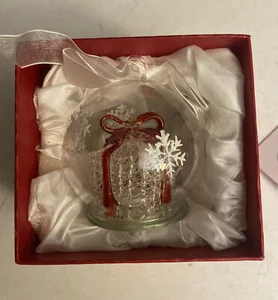 Handgesponnen Klarglas Weihnachtsschmuck mit Lichtern Schneeflocken Geschenk innen - Bild 1 von 5