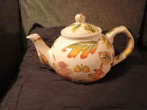Nantucket Home Porcelain Tea Pot Fall Autumn Leaves Acorns Seasons Nice! - Picture 1 of 8