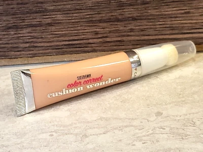 Hard Candy Sheer Envy Color Correct Cushion Wonder ~ Peach 1241 ~ dark circles - Image 1 of 3