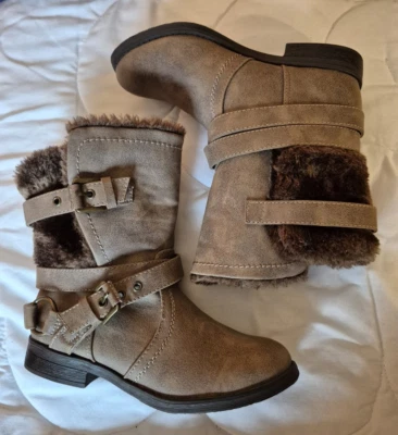 Carlos by Santana Brown Ladies Boots size 6 NWOT New faux fur lined - Image 1 of 4