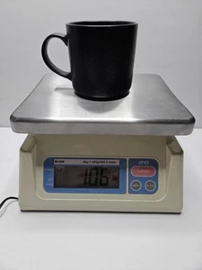 A&D SK-20K Compact Portable Weighing Scale - 20kg x 0.01kg / 44lbs x 0.02lb - Picture 1 of 9