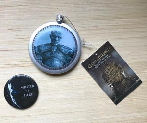 Game of Thrones SET = White Walker Disc Ornament HBO 2018 + Winter is Here Magnet - Bild 1 von 10