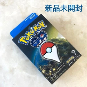 Excellent Pokémon Go Plus With Box Instruction Insert and Bracelet s0788M - Picture 1 of 2