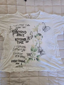 Magnolia Pearl Beyond Butterflies Boyfriend T 1841 in True, EUC w Tags - Picture 1 of 5