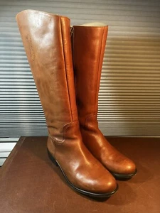 Corso Como Women's Size 7EC Tan Leather Side Zip Tall Riding Equestrian Boots - Picture 1 of 21