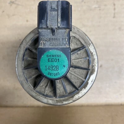 Оригинальный клапан системы рециркуляции отработавших газов 2002 Honda Accord 2.3 387080 - Изображение 1 из 3