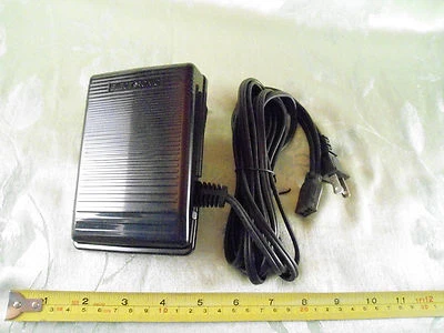 Speed Control Foot Pedal Kenmore 158 s ,1345380,13510,13512,13570,10401,220,130 - Image 1 of 4