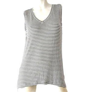 CABI Shell Tunika Top Damen Größe Small V-Ausschnitt oliv Streifen weicher Strick Hi-Lo Saum - Bild 1 von 9