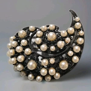 Vintage Art Deco Stil schwarze filagrane Arbeit abstrakte Kunstperlen Träne Brosche - Bild 1 von 9