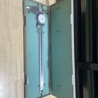 MITUTOYO 12 дюймов циферблат суппорт No 505-645-50 с чехлом  - Изображение 1 из 3