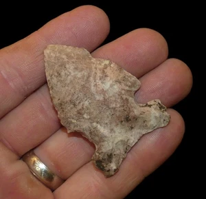 HEMPHILL ST LOUIS CO MISSOURI INDIANER PFEILSPITZE ARTEFAKT SAMMLERSTÜCK RELIKAT - Bild 1 von 5