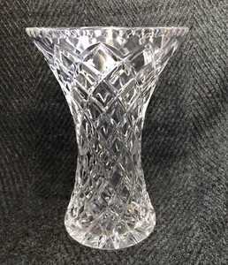 Bohemia Lead Crystal Vase 18cm Vintage Classic Diamond Cut Conical Vase - Picture 1 of 10