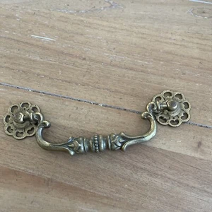 Vintage Antique Bronze Drawer Pulls Furniture 8”. 3 Available E5423 - Imagen 1 de 3