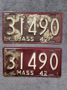 Mass 42 Pair 31490 Massachusetts License Plates 1942 - Picture 1 of 5
