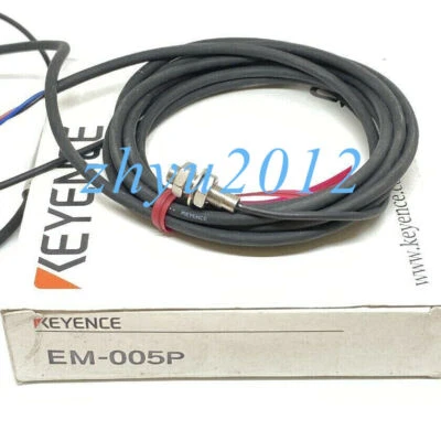 1PCS KEYENCE EM-005P Proximity Sensor New - Image 1 of 2