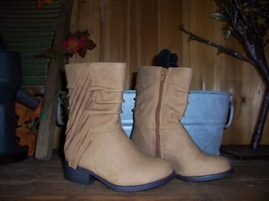 FADED GLORY GIRLS TODDLER CASUAL DRESS BOOTS SIZE 8 TAN FRINGE DESIGN ZIPPER  - Picture 1 of 1