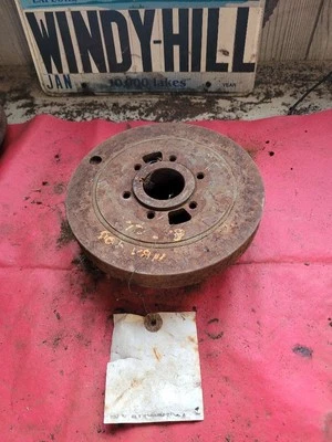 Harmonic Balancer 8-318 5.2L compatível com 74-91 RAMCHARGER   - Imagem 1 de 3