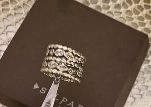 Silpada Sterling Silver 925 Wide Band w/ Floral & Leaf Design Size 8 Or 8.5 - Picture 1 of 7