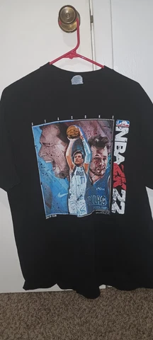 NBA 2K22 Luka Doncic T-shirt Dallas Mavericks Mens XLarge Cover