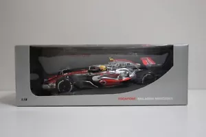 Minichamps 1/18 Vodafone Mclaren Mercedes MP4-22 2007 Lewis Hamilton Limited Box - Picture 1 of 13