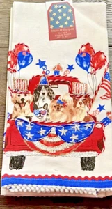 Juego de toallas de cocina adornadas Stars & Stripes "Dogs In Farm Truck" 4 de julio nuevas con etiquetas - Imagen 1 de 5