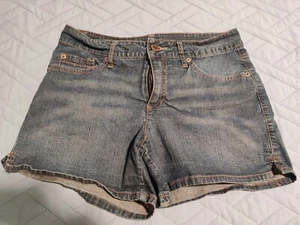 Women's Faded Glory denim shorts size 8 - Picture 1 of 5
