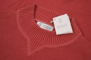 Maglione Brunello Cucinelli nuovo con etichetta finto collo taglia 48 S in tinta unita rosso con punto grigio - Foto 1 di 10