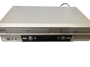 JVC HR-XVC25U DVD/VCR Combo VHS Player NOT WORKING NO REMOTE - Picture 1 of 19