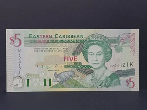 Eastern Caribbean 5 Dollars P-42a Banknote UNC (CHBN167) - Picture 1 of 2