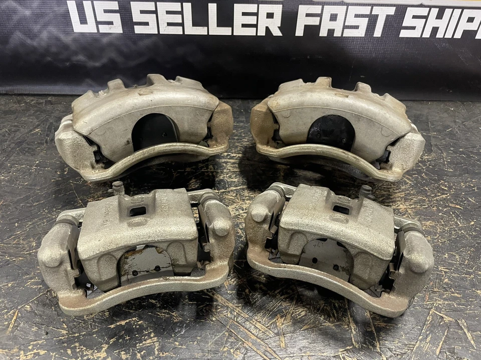 Hyundai Genesis 2010-2016 cupé OEM delantero trasero izquierdo derecho juego de pinzas Foto 1 de 4