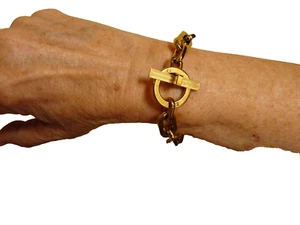 Michael Kors Bracelet Bold Chunky Gold Tone Chain Link 8" Toggle Closure NICE - Picture 1 of 8
